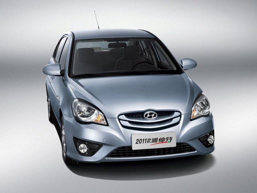  Hyundai Accent 2010 года  (CN) (фото 4 из 4)